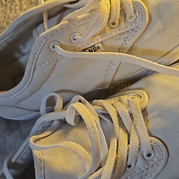 Vans 7 Women's White GUC - Picture 3 of 11